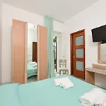 Av Isola Thermal Isquia