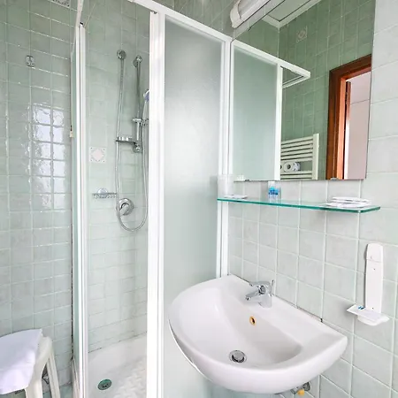 Hotell Av Isola Thermal Ischia