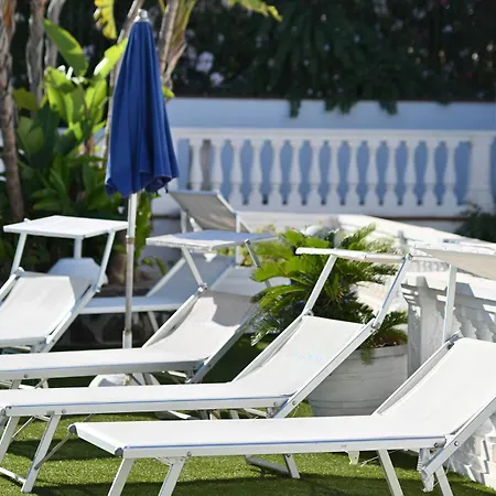Av Isola Thermal Ischia