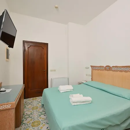 Av Isola Thermal Otel Ischia