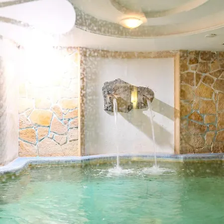 Otel Av Isola Thermal 4*
